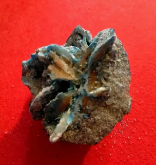 Minerale Gormanite Souzalite o Crisocolla