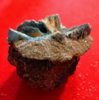 Minerale Gormanite Souzalite o Crisocolla