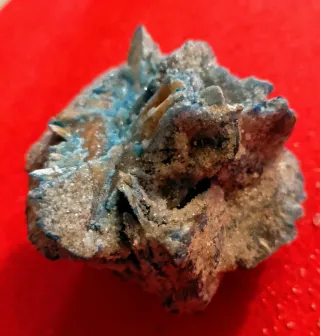 Minerale Gormanite Souzalite o Crisocolla