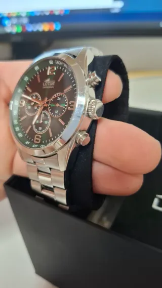 Reloj Lotus Cronógrafo Verde y Plateado