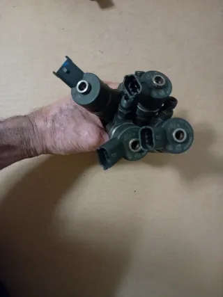 Inyectores Renault 1.9 dci