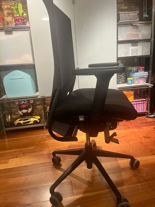 Silla de oficina Ergotango Byplax Negra