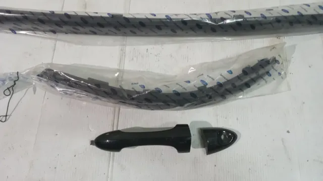 Moldura Paragolpes Trasero Mondeo 00-07