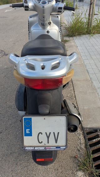 Honda SH 125cc Scooter Plata