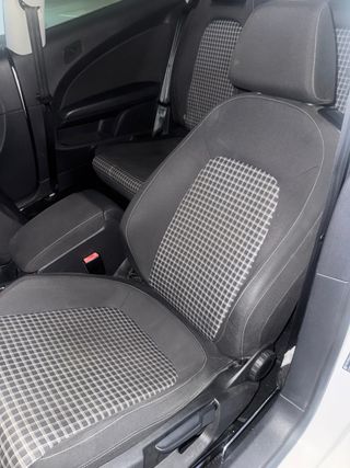 Asientos Volkswagen Scirocco 2017