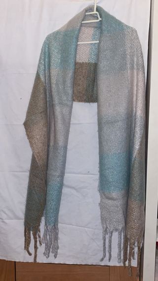 Bufandas de mujeres.