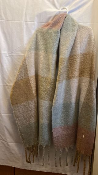 Bufandas de mujeres.