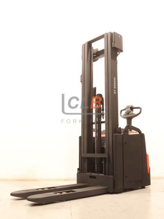 Ref. M-6312 Apilador Eléctrico BT SWE 145 L