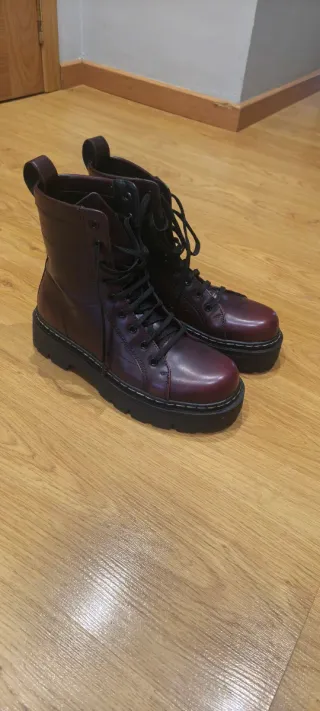 Botas Zara Hombre Talla 41.