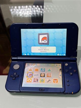Nuovo Nintendo 3DS XL Blu Scuro + Caricatore
