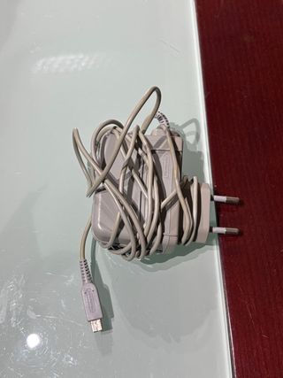 Nuovo Nintendo 3DS XL Blu Scuro + Caricatore