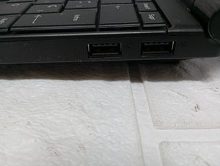 Portatil TOSHIBA NB500-10F (1793)