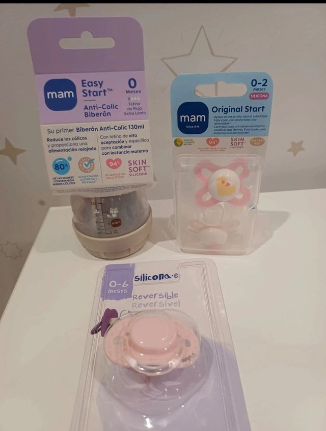 Pack Biberón Anti-Colic y Chupetes MAM