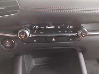 Mazda Mazda 3 2.5L E-SKY G MHEV Homura 103 kW (140 CV)