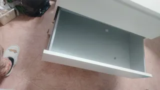 Dos Cajoneras blancas de madera, 3 cajones (2x1)