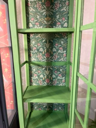 Vetrina in legno massello