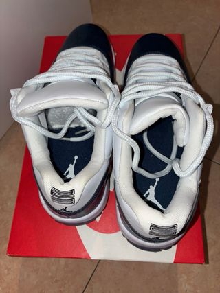 Jordan 11 Zapatillas Azul y Blanco