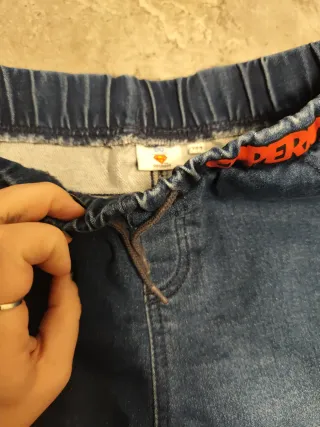 Vaqueros cortos Superman 134 cm