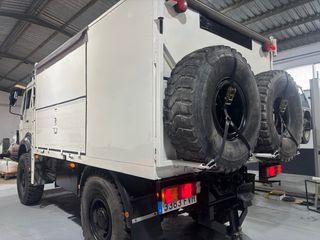 Mercedes-Benz Ak 1988