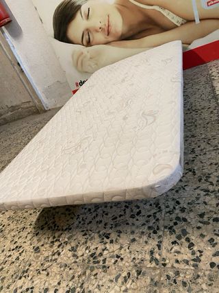 Base tapizada Pikolin