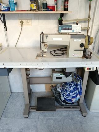 Máquina de coser SunStar KM-235B