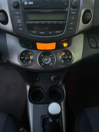 Toyota RAV4 2.2D4D 150cv 2010