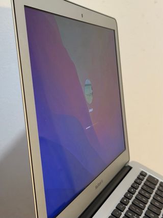 MacBook Air 2017 128GB i5 8GB Plata