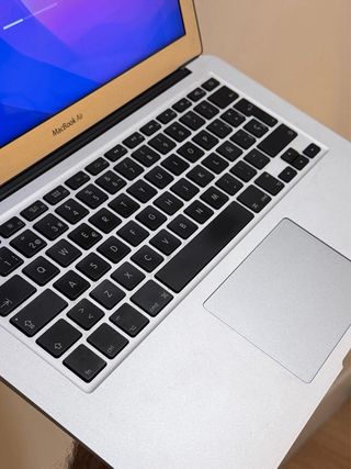 MacBook Air 2017 128GB i5 8GB Plata