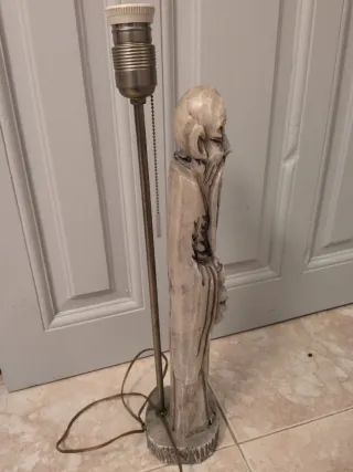 Lampada da terra in alabastro