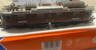 Locomotora Roco 43710 BLS Ae 6/8 206 H0