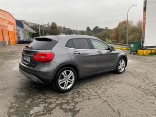 Mercedes-Benz GLA 220 4 MATIC