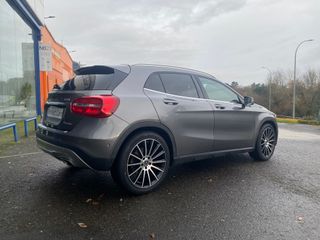 Mercedes-Benz GLA 220 4 MATIC