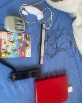 Nintendo Wii Roja con juegos