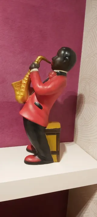 2 Figuras Músicos Guitarra