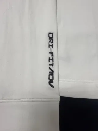 Camiseta Nike ACG Manga Larga Talla L