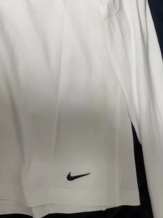 Camiseta Nike ACG Manga Larga Talla L