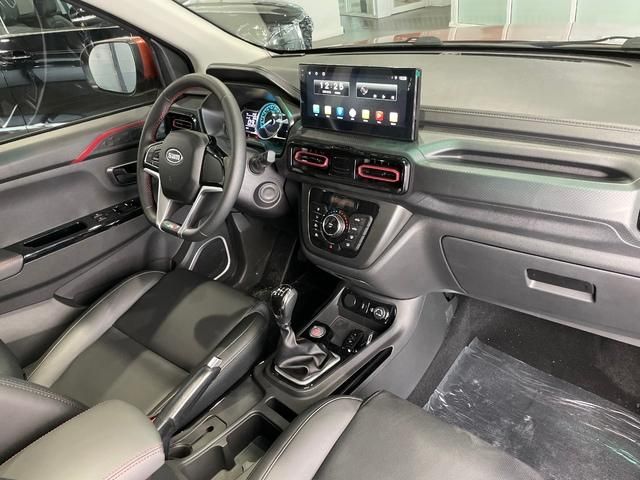 SWM G03F 1.5T MT 5STR 81 kW (110 CV)