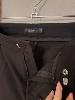 Pantalón de pinzas negro