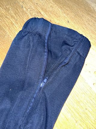 Chándal Lacoste con estampado de la marca