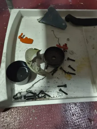 Motosierra Stihl Desmontada