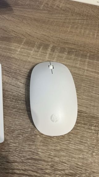 HP All-in-One 22 Beige/Blanco