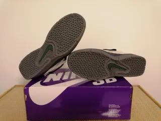 Zapatilla Nike SB modelo Vertebrae