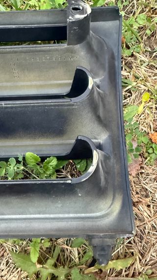 Parrilla Mitsubishi Montero V20