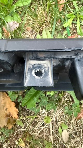 Parrilla Mitsubishi Montero V20