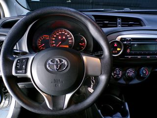 Toyota Yaris 70 ACTIVE 09/2014