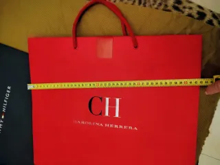 3 Sacchetti Regalo in Carta (CH, Hermes, Tommy)