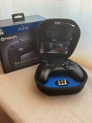 Mando Nacon Revolution Pro Controller 3 PS4 Negro