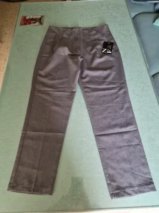 Pantalón vestir gris
