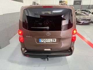 Toyota Proace 145CV 8 PLAZAS