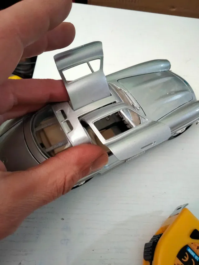 Bburago Mercedes Benz 300 SL 1/24